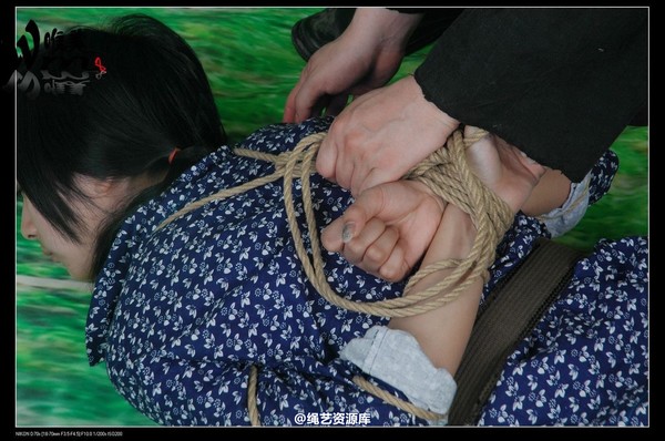 唯美之家 - 盈盈被抓 第 131 张图片