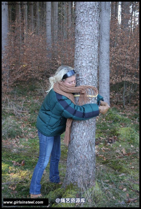 girlsinsteel - In the forest 第 27 张图片
