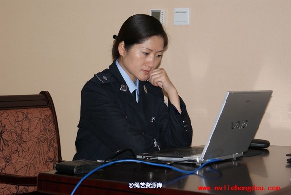 红豆的天空 - 09红豆警服试装 第 19 张图片