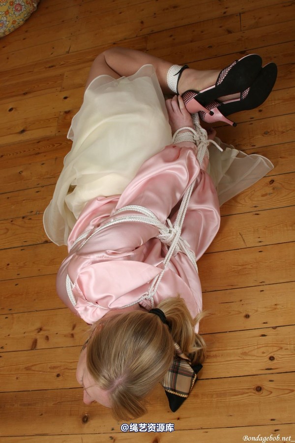 bondagebob - Missey Girly tied tight 第 83 张图片