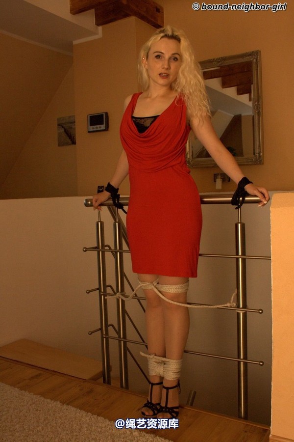 bound-neighbor-girl - Cindy - Tied up in her apartment 1 第 31 张图片
