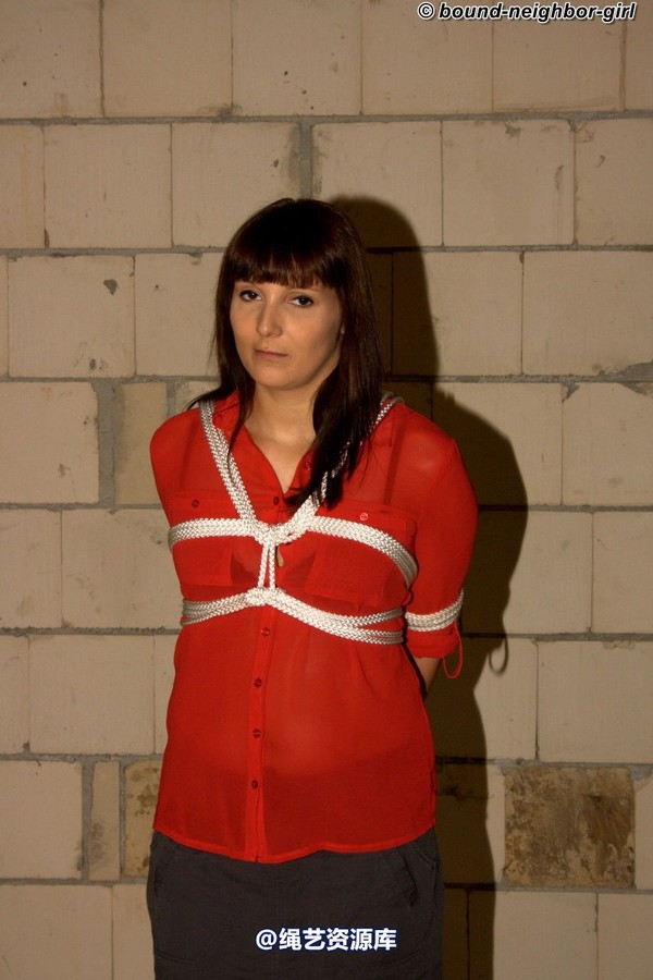 bound-neighbor-girl - Susan - Tied up in the Attic 1 第 8 张图片