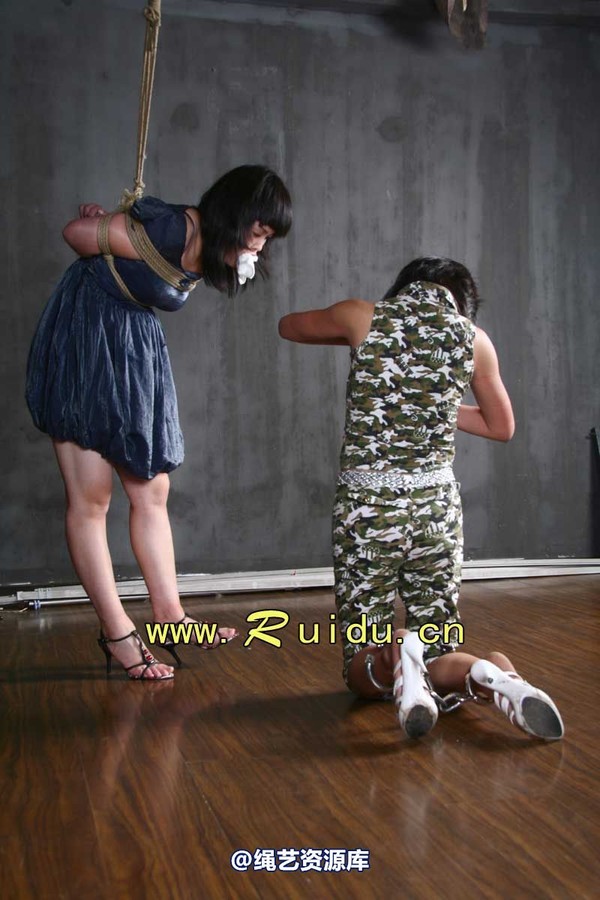锐度主张 - 20070714第24期 无敌姐妹花组图 模特：小琴小雪 第 160 张图片