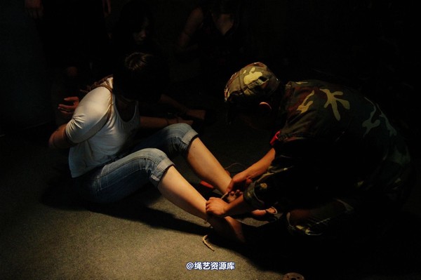 mj影视 - “XX市夏季严打活动纪实”剧照 第 38 张图片