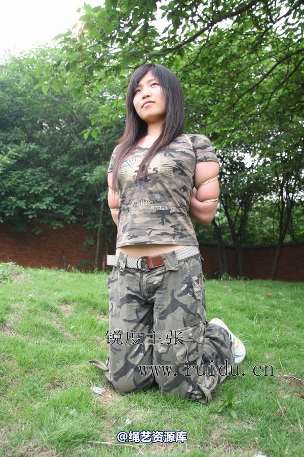 锐度主张 - 2009年第43期捆绑图（2009.8.28）模特：小爱 第 14 张图片