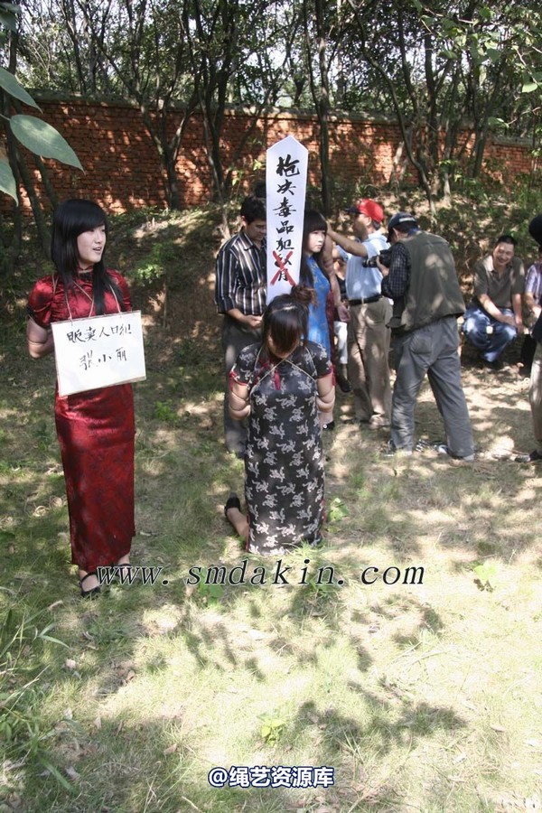 锐度主张 - 死刑花絮模特：姗姗 蓉蓉 第 13 张图片