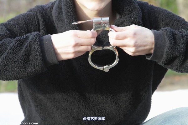 cuffedoutdoors - cod488 第 7 张图片