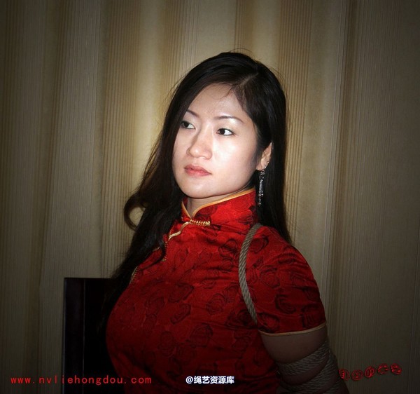 红豆的天空 - 09红豆旗袍装 孤寂的美 第 37 张图片