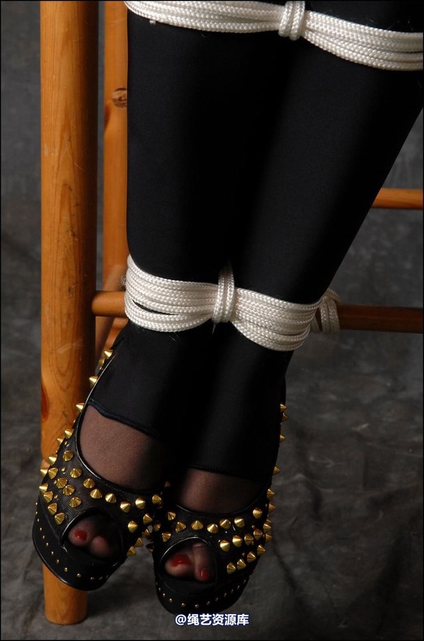 simplytied - C in Black cat 第 22 张图片