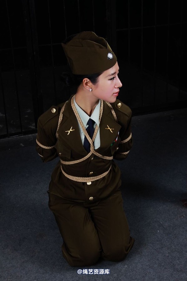 神艺缘 - 236-国民女制服 第 14 张图片
