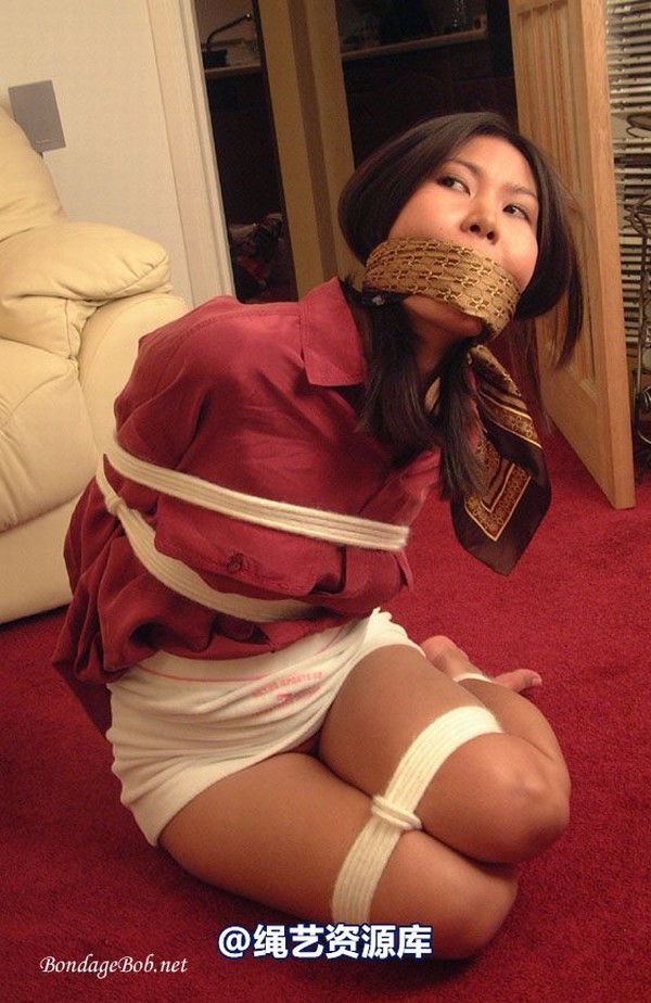 bondagebob - Luxi Too much noise 第 87 张图片