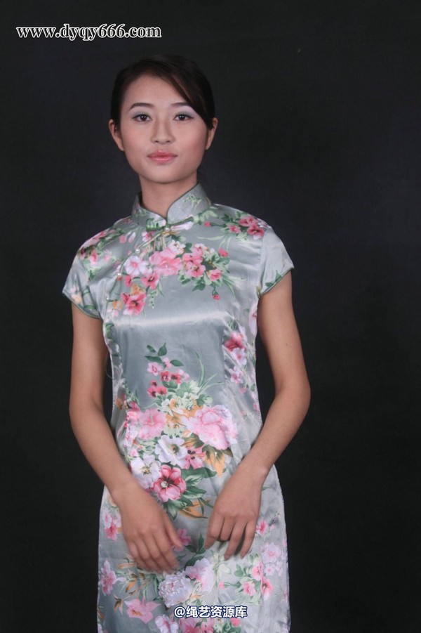 典雅倩影 - 093-忆君眼前如见君，瑶草芳兮思芬蒀 第 65 张图片