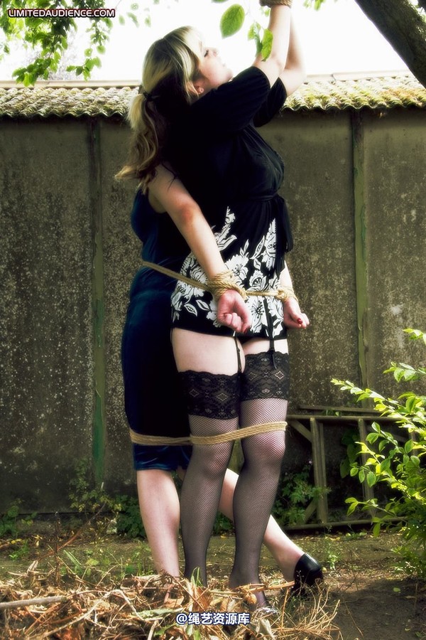 limitedaudience - 2009 nikki rebekka raynor nature bound 2 第 21 张图片