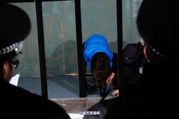 mj影视 - 故意杀人犯黄燕－绑赴刑场2013-03-28 第 64 张图片