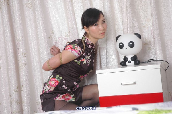 唯美之家 - 小青旗袍五花2010-7-8 第 4 张图片