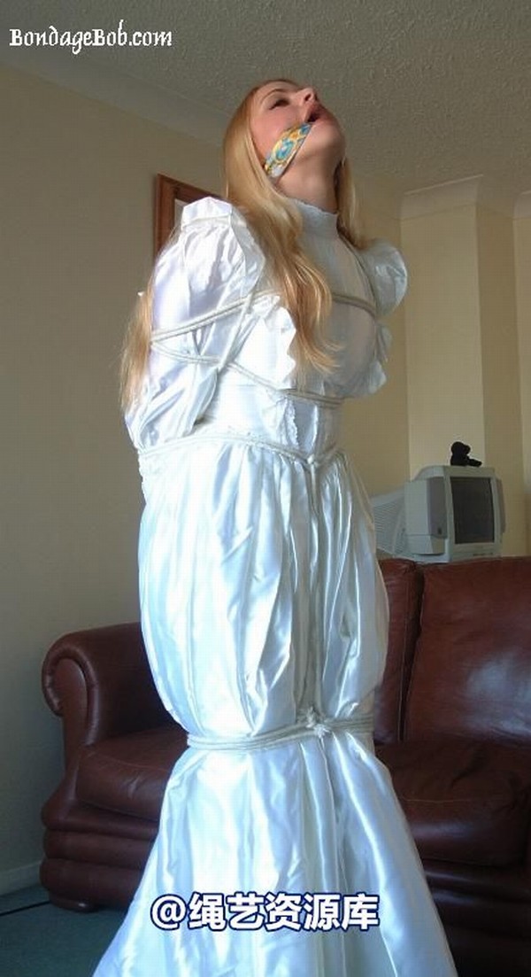 bondagebob - Linda Murray The wedding day 1 第 7 张图片