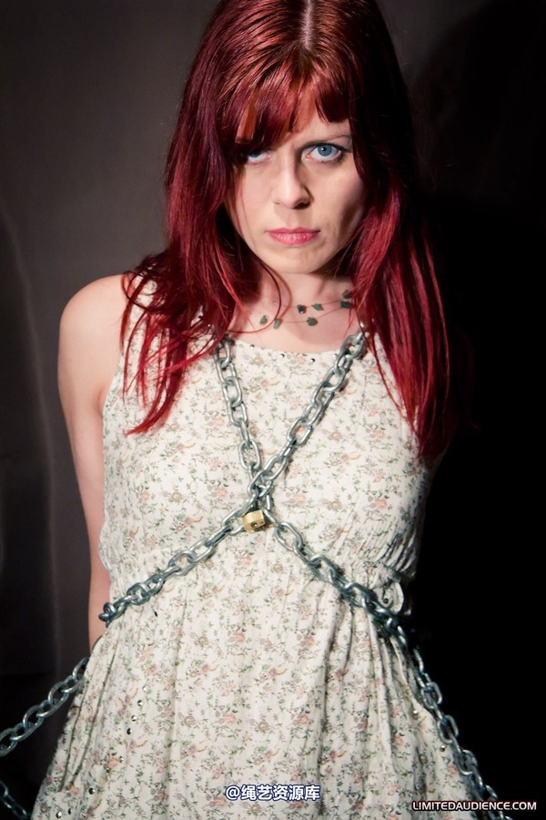 limitedaudience - 2012 scarlett chained and tied 2 第 19 张图片