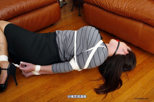 jbroper - Christina Carter 2011-2 第 50 张图片