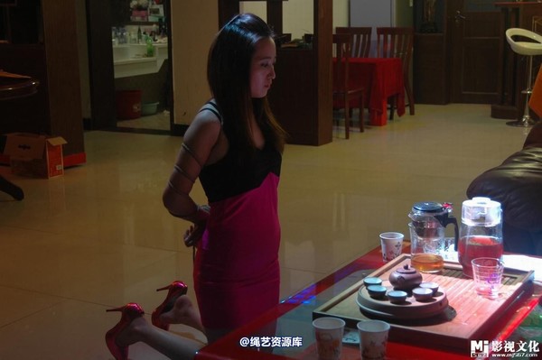 mj影视 - 萨德酒吧 第 32 张图片