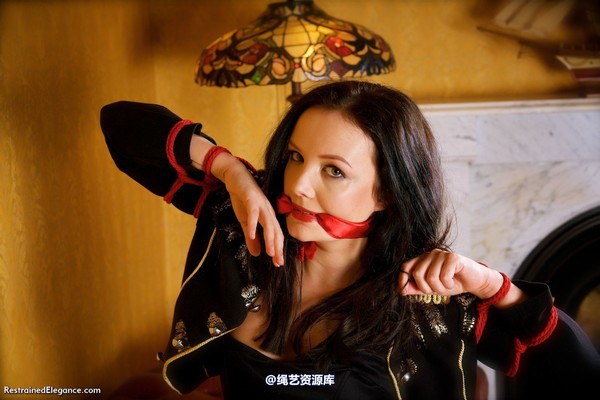 restrainedelegance - Lady Victoria Wickhampton-Smythe 第 80 张图片