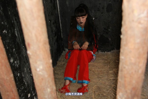 胜景山庄 - 261-萌萌罪衣囚枷 第 36 张图片