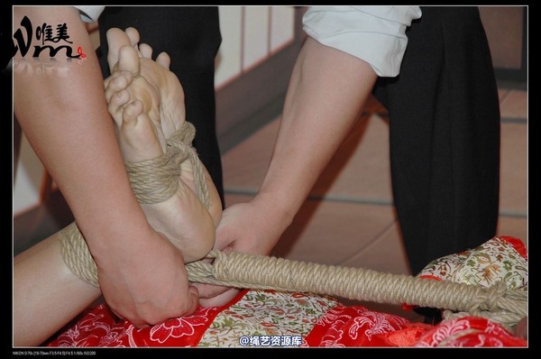 唯美之家 - 08-05-29盈盈汉服-护士装 第 163 张图片