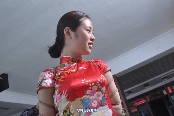 mj影视 - 三大模特争秀1 第 330 张图片