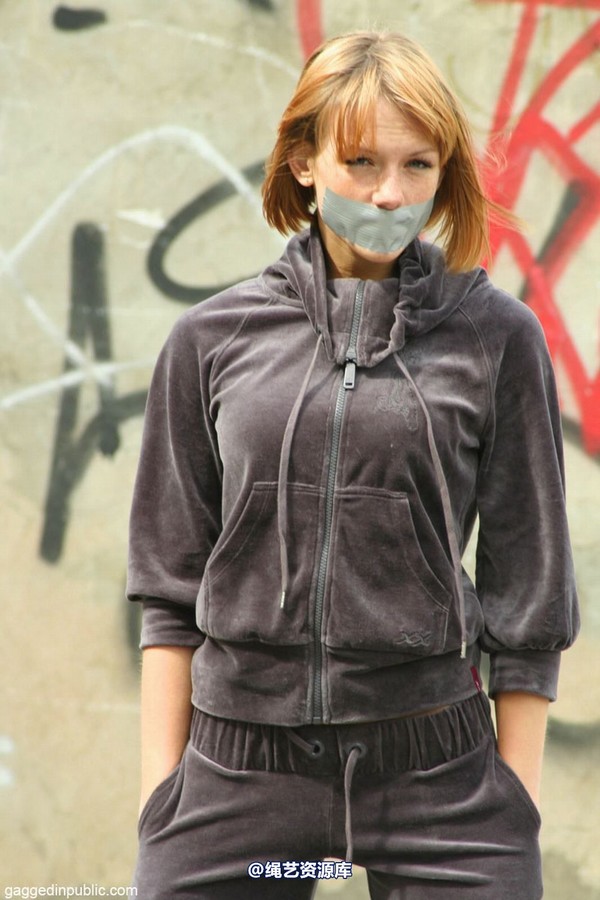 gaggedinpublic - gip071 第 25 张图片