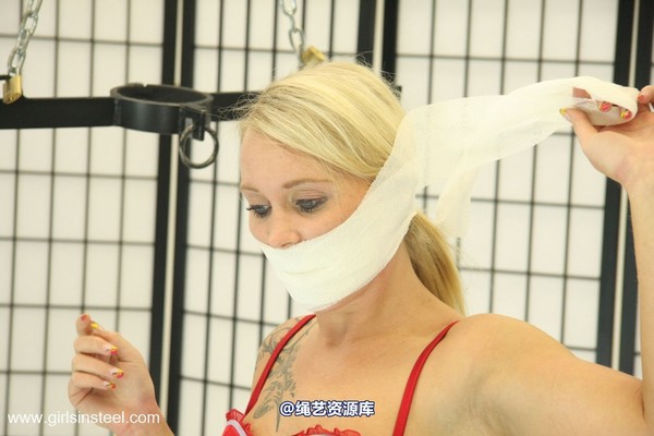 girlsinsteel - Kathleen and her dog 第 124 张图片