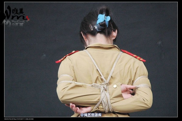 唯美之家 - 2008-08-06水柔军装 第 61 张图片