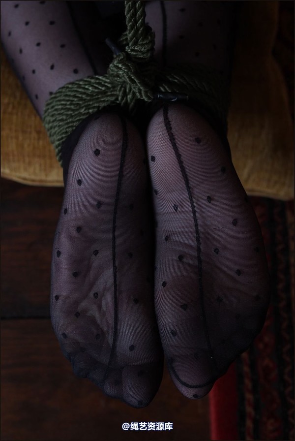 simplytied - SammieB spots and seams 第 21 张图片