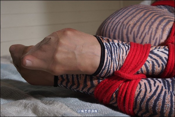 simplytied - Fawnya catsuit 第 38 张图片