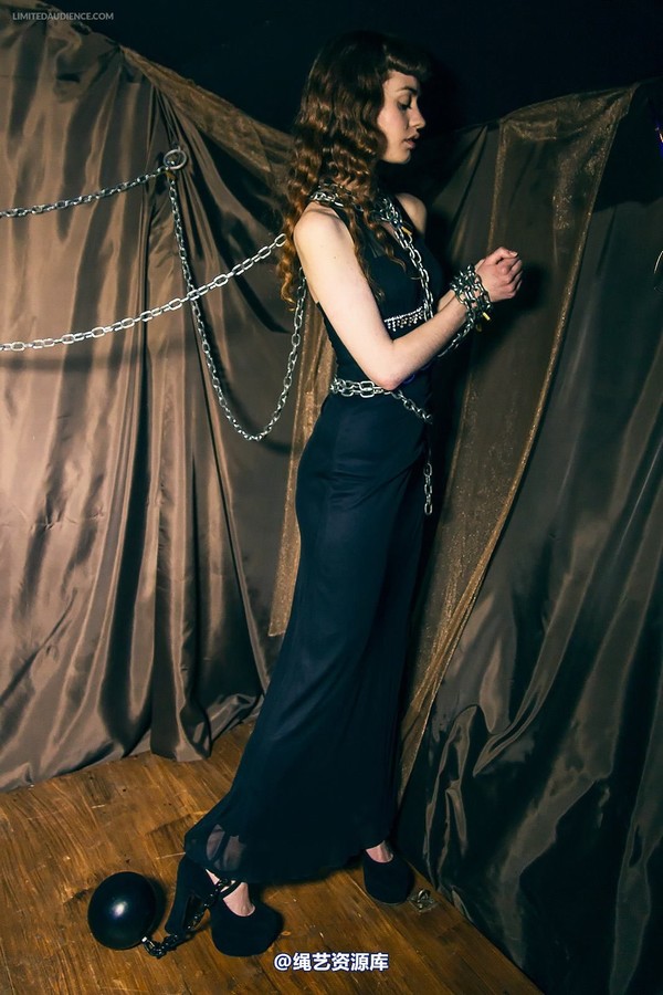limitedaudience - 2014 fay lady in chains 2 第 16 张图片