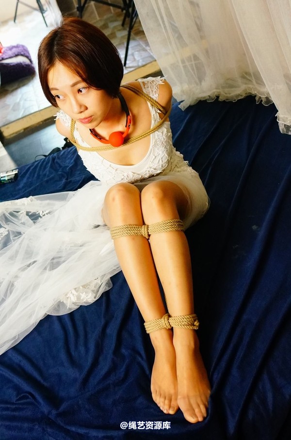 dk13美束馆 - 9.16-小仙儿白婚纱-D130P 第 6 张图片