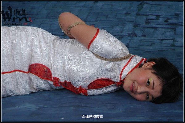 唯美之家 - 08-05-07新模特三 第 251 张图片
