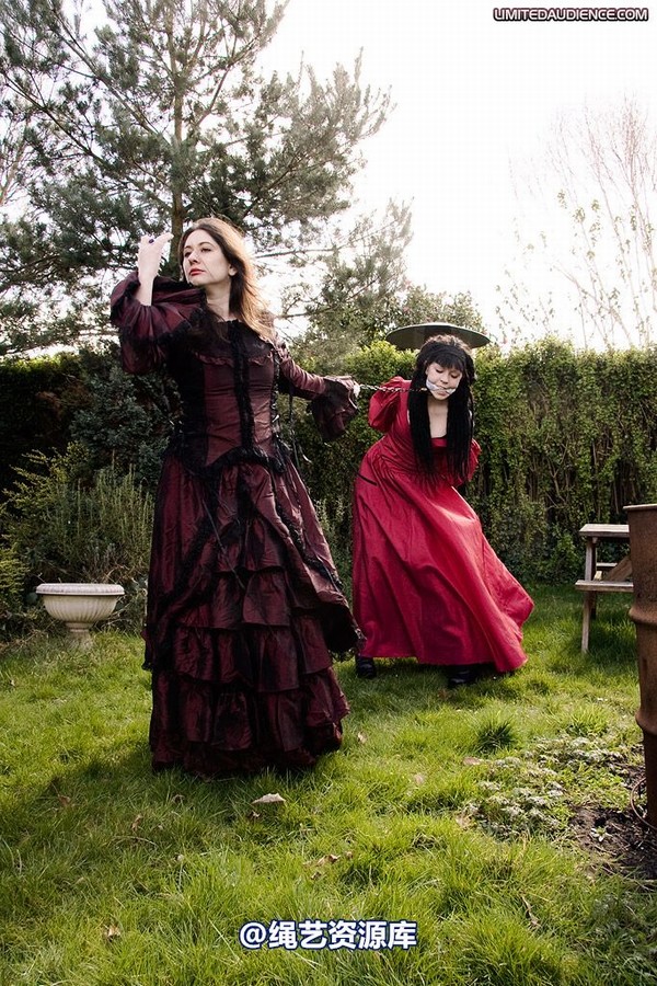 limitedaudience - 2009 catya lex eleven captive countess 第 6 张图片