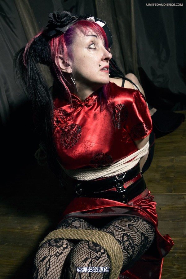 limitedaudience - 2012 beckykat loltaru back to back 第 32 张图片