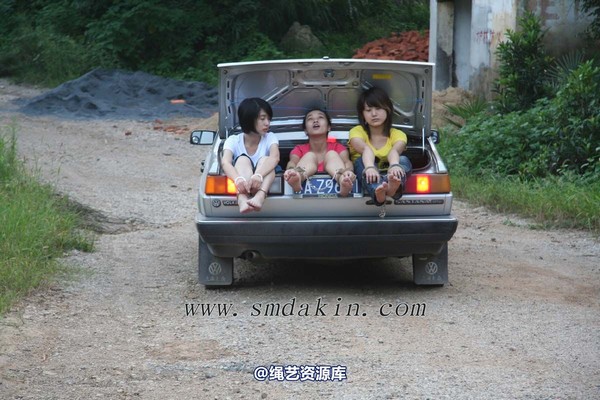 锐度主张 - 后备箱的镣铐三美模特：珠珠 芳芳 素岚 第 54 张图片
