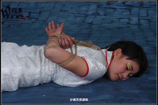 唯美之家 - 08-05-07新模特三 第 258 张图片