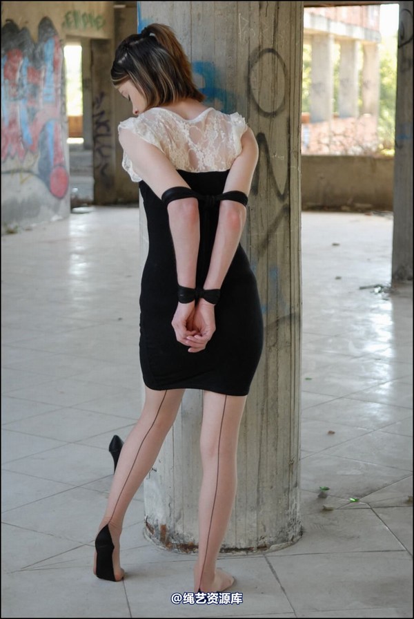 simplytied - Contrast seams in Spain 第 11 张图片