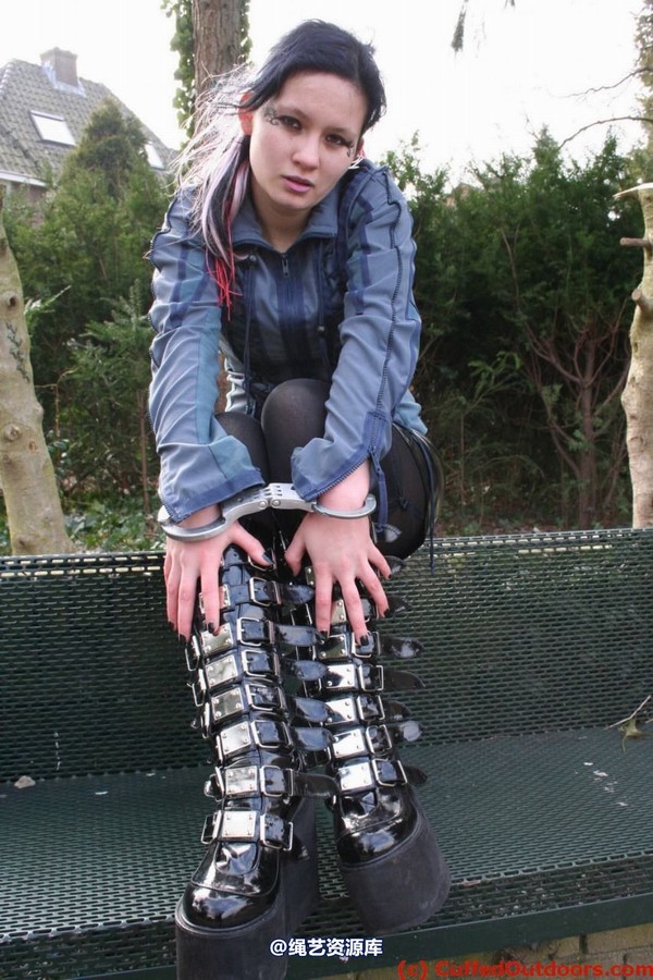 cuffedoutdoors - cod005 第 81 张图片