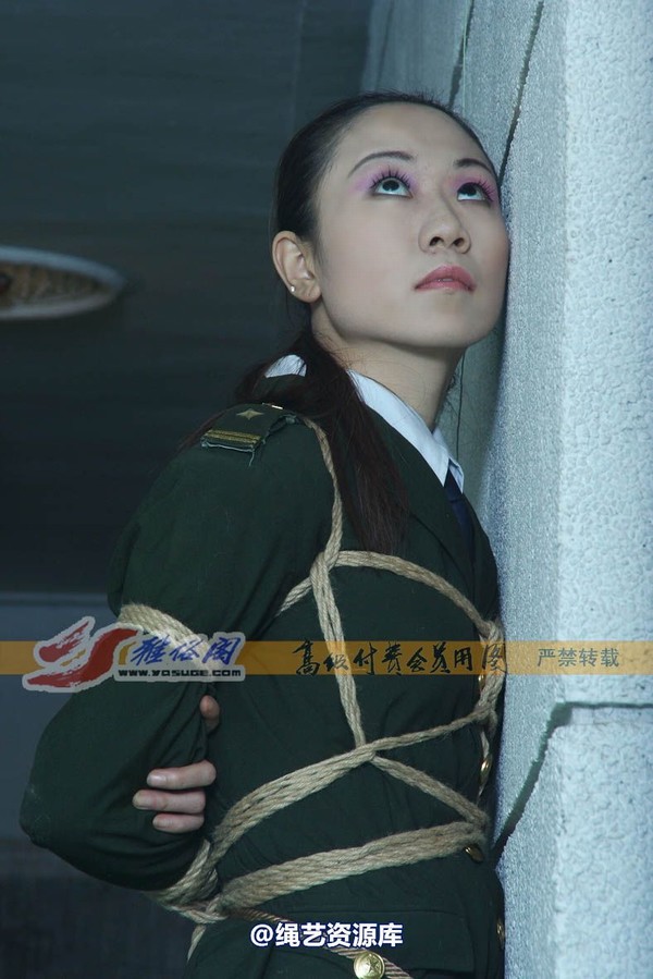 雅俗阁 - 20070419雅雯警服 第 35 张图片
