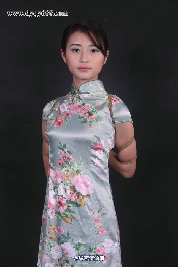 典雅倩影 - 093-忆君眼前如见君，瑶草芳兮思芬蒀 第 112 张图片