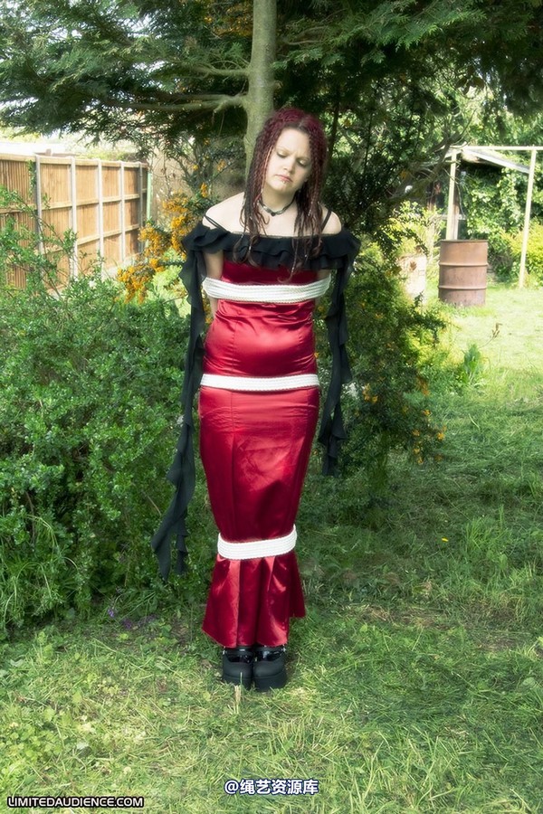 limitedaudience - 2010 beckykat nature bound 第 1 张图片