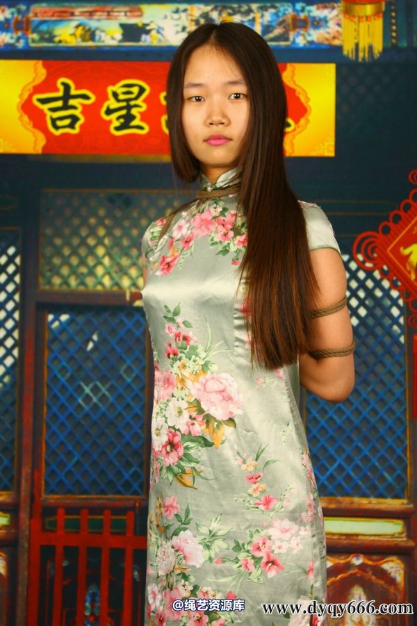 典雅倩影 - 402-新模紫菱五花大绑 第 19 张图片