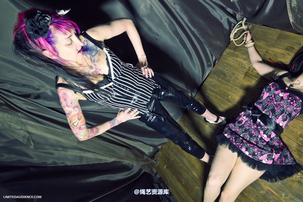 limitedaudience - 2012 beckykat loltaru domination 第 4 张图片