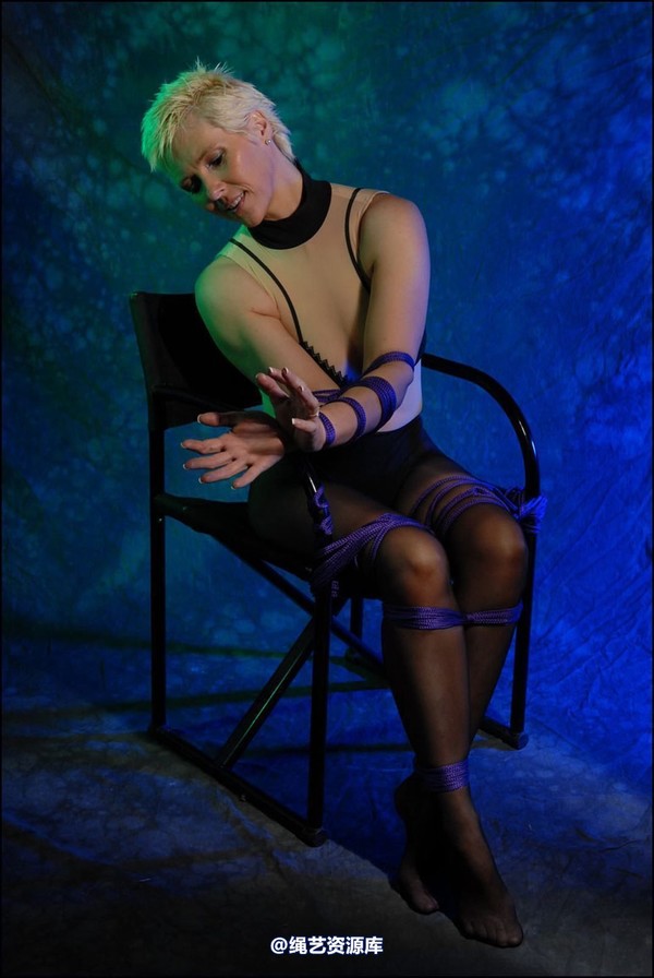 simplytied - AB in Wolford 第 7 张图片