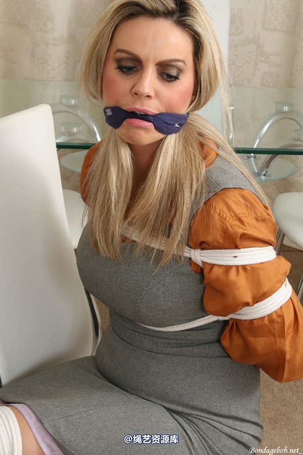 bondagebob - Izzy Sexy Librarian 第 184 张图片
