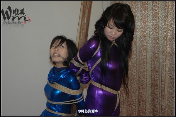 唯美之家 - 08-04-20女飞贼喋血 第 277 张图片