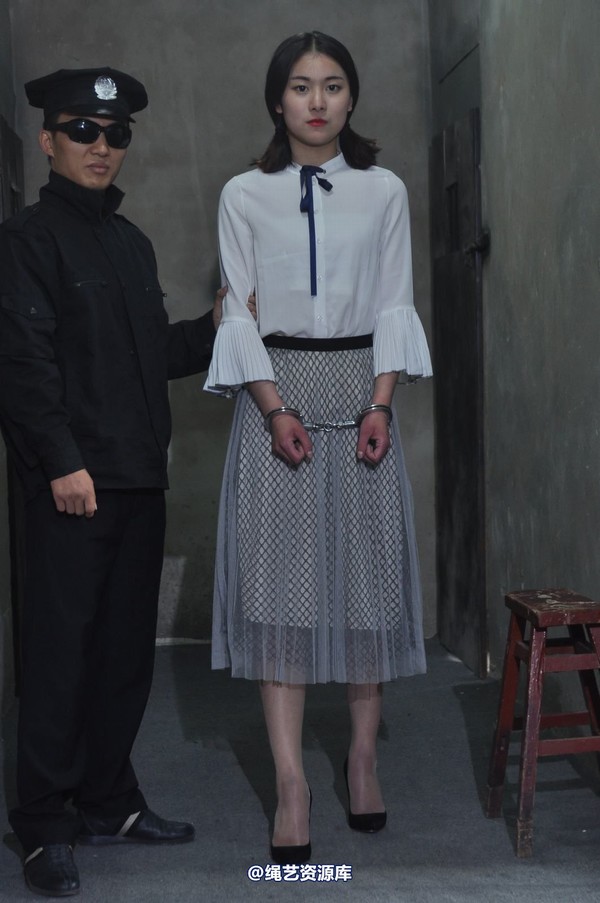 mj影视 - 淑女被抓 第 13 张图片